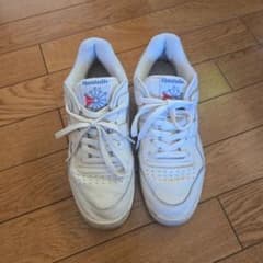 Reebok スニーカー ホワイトのサムネイル