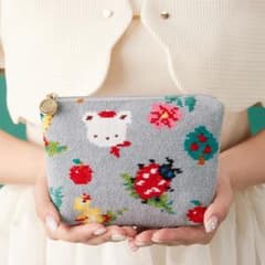 フェイラー×ファミリアコラボ新品未使用ポーチ 新品未使用 ファミリア フェイラー コラボ チャームポーチ ファミ