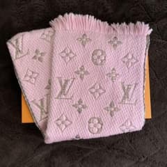 【YUMIさま】LV ロゴマニア　マフラー　ピンク　美品のサムネイル