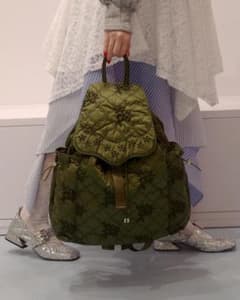 ☆POPPY人気バックパック（リュック）POINTE☆カーキ☆あさぎーにょ