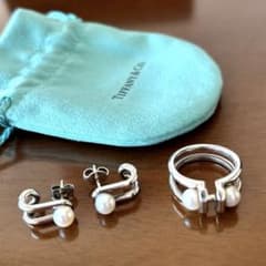 ティファニー ハードウェア ダブルパール リング ピアス セット売り