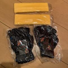 ヘアバンド　手袋のサムネイル