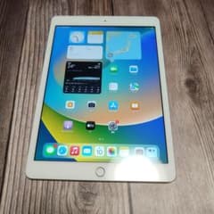 iPad 第7世代 128GB バッテリー最大容量95% iPad 第7世代 128GB バッテリー最大容量95% - メルカリ