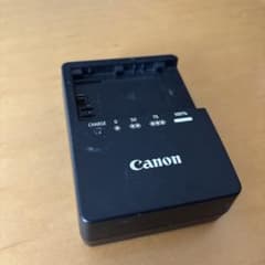 Canon バッテリーチャージャー LC-E6 本体のサムネイル