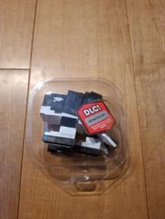 公式 ブレインロットを盗む ミニフィギュア DLCコード付き | Shop at