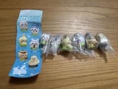 ちいかわ たべものいっぱいマスコット セミコンプリートのサムネイル