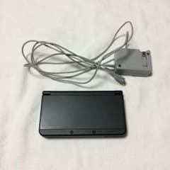 NEWニンテンドー3DS本体(タッチペンなし)+充電器のサムネイル