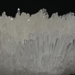 【値下げ中！12,000→9,800】水晶クラスター 1,305gのサムネイル