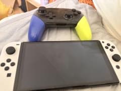 プロコン付き即遊べるswitch。のサムネイル
