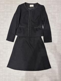 【いち様専用】　卒業入学【anysis 】ジャケットスカートセットアップのサムネイル