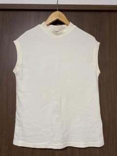 Right-on ライトオン　フレンチスリーブ　プチハイネックTシャツのサムネイル