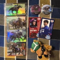 サラブレッドホースコレクションカード 缶バッジ 騎手カード マスコット セットのサムネイル
