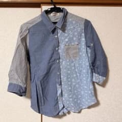カジュアル長袖シャツ（青系・花柄）のサムネイル