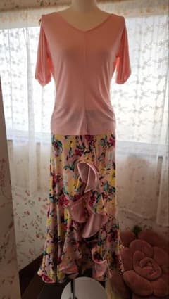 チャコット　ピンク 花柄 レッスンウェアのサムネイル