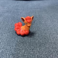 ポケモン ロコン ミニフィギュアのサムネイル