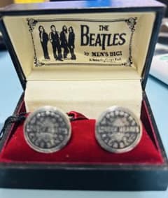 THE BEATLES カフス&バッチのサムネイル