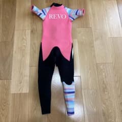 【極美品】REVO レボリューション キッズ シーガル ウエットスーツ 105 極美品】REVO レボリューション キッズ シーガル ウエットスーツ 105