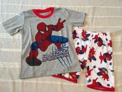 【新品】パジャマ4T(100)スパイダーマン♡のサムネイル