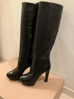 Miumiu ロングブーツ 黒 ブラックのサムネイル