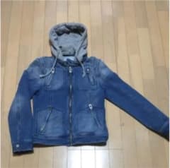 ZARA ジャケットのサムネイル