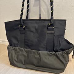 新品未使用 ☆ MONCLER × POLDO コラボ　ペットキャリーバッグ 希少】MONCLER × POLDO コラボ ペットキャリーバッグ - メルカリ