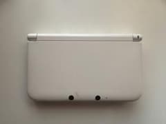 ニンテンドー3DS LLホワイトのサムネイル
