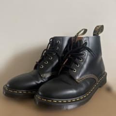 新古品】Dr.Martens 6ホールブーツ黒 vintage smooth | Mercari