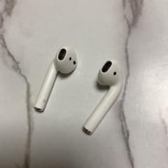 Apple エアーポッズ AirPods 耳のみのサムネイル