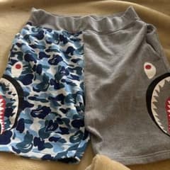 A BATHING APE シャーク ハーフパンツ XLのサムネイル