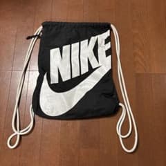 NIKE バック　ナップサックのサムネイル