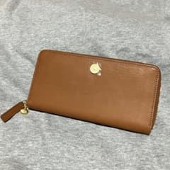 ドラクエ レザーラウンドファスナーウォレット ロト 本革長財布 - メルカリ