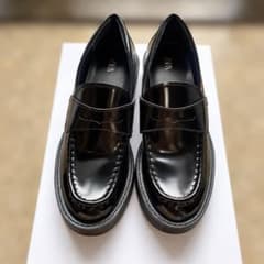ZARA 厚底　ペニーストラップ　ローファー　黒のサムネイル