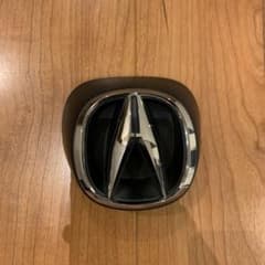 アキュラ　フロントエンブレムのサムネイル