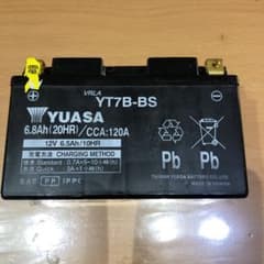 YT7B-BS 台湾YUASA  バッテリーのサムネイル