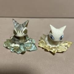 猫 ダヤン わちふぃーるど フィギュア 2体セット クリスタル風台座のサムネイル