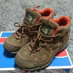 【ショウ様専用！】ザ・ノース・フェイス  キッズ  トレッキングシューズのサムネイル