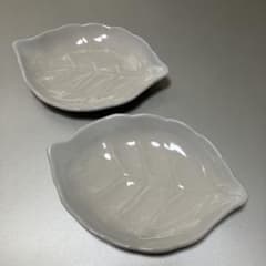葉っぱ型 豆皿 2枚セット 陶器 - メルカリ