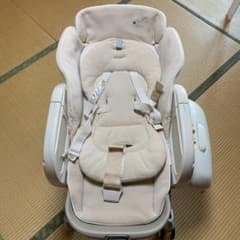 コンビ 電動 ハイローチェアのサムネイル