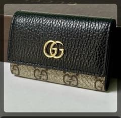 Gucci GGロゴ 二つ折りキーケースのサムネイル