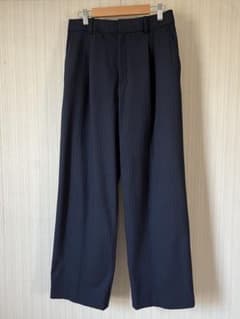 ユニクロ タックワイドパンツ L ネイビー ストライプのサムネイル