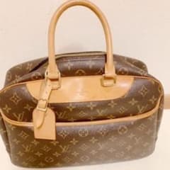 【美品】LOUIS VUITTON ルイヴィトンドーヴィル  M47270のサムネイル