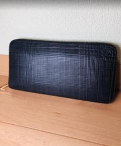 【 美品】ロエベ　長財布　リネン　黒　ラウンド　ファスナーのサムネイル