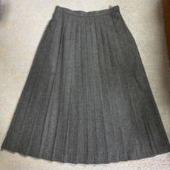 Luigillizzi グレー プリーツスカート Lのサムネイル
