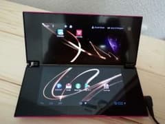 SONY 折り畳みターブレットのサムネイル