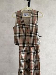 バーバリー セットアップ シャツ ブラウス スカート 総柄 ウール レディース BURBERRY - 美品 バーバリーズ チェック柄 ブラウス&スカート