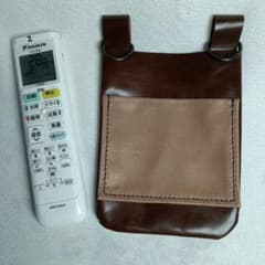 レザー製 2トーン 作業用ポーチ Dカン付きのサムネイル