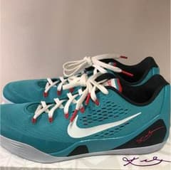 nike kobe 9 新品未使用のサムネイル