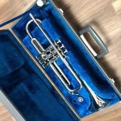 YAMAHA YTR-135 ヤマハトランペット‼️のサムネイル