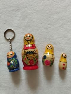マトリョーシカ キーホルダー 3体セット 木製 民芸品のサムネイル