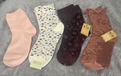 【新品】ソックス4足セット チュチュアンナ靴下屋のサムネイル